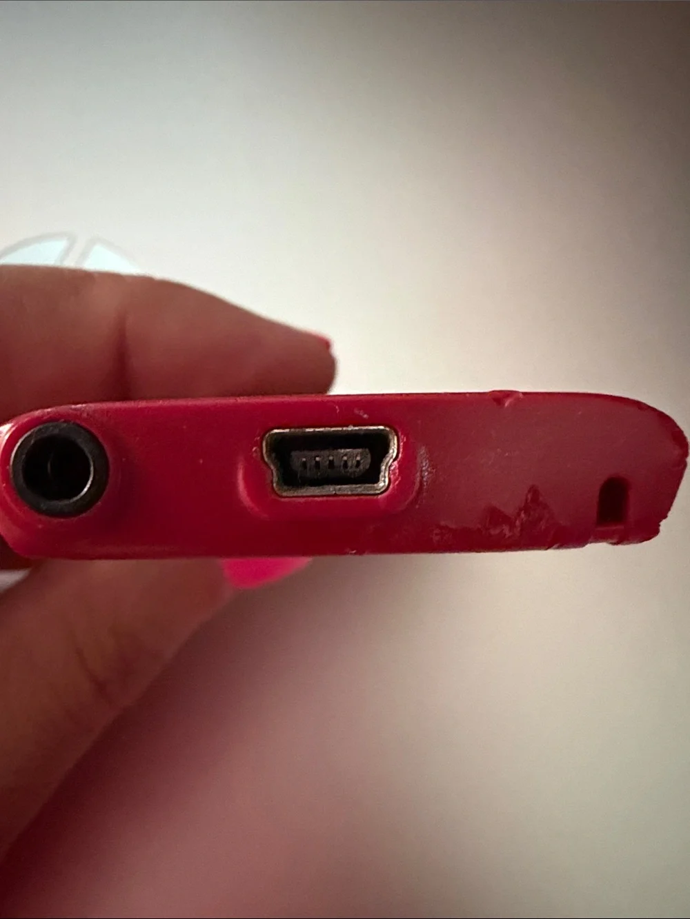 Sony Walkman NWZ-E384 Red MP3 Player - For Parts/Repair Only